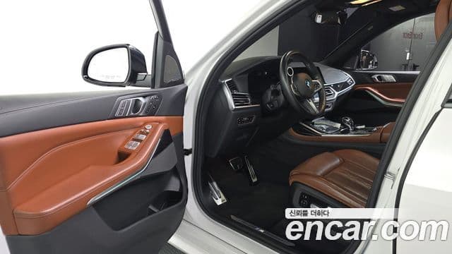 BMW X7 2019 — Şəkil 17/20