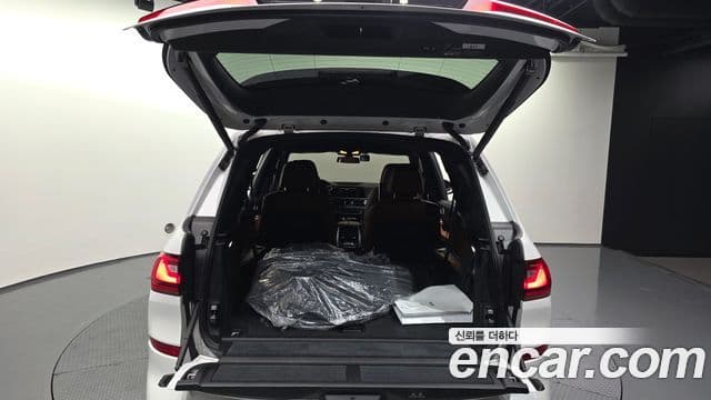 BMW X7 2019 — Şəkil 16/20