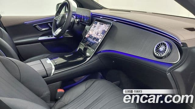 Mercedes-Benz EQE SUV 2023 — ფოტო 1/17