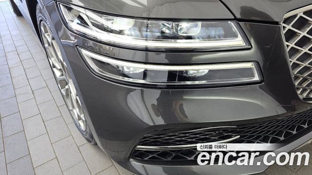 Genesis G80 2022 — Photo 20/33
