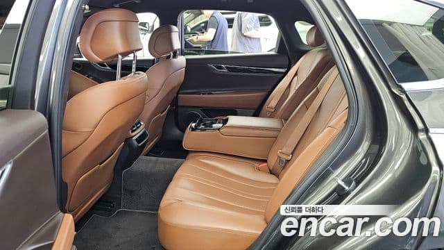 Genesis G80 2022 — Photo 14/33