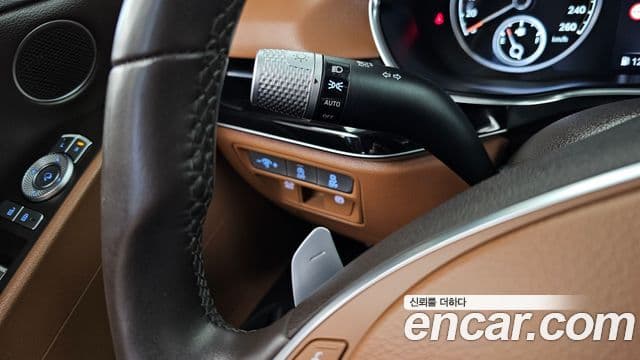 Genesis G80 2022 — Photo 33/33