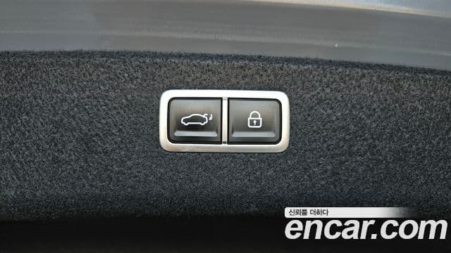 Genesis G80 2022 — Photo 17/33