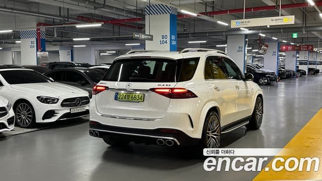Mercedes-Benz GLE-Class 2025 — Photo 18/20