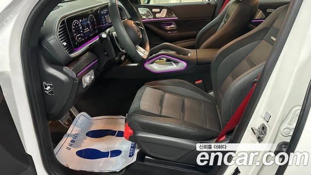 Mercedes-Benz GLE-Class 2025 — Photo 17/20