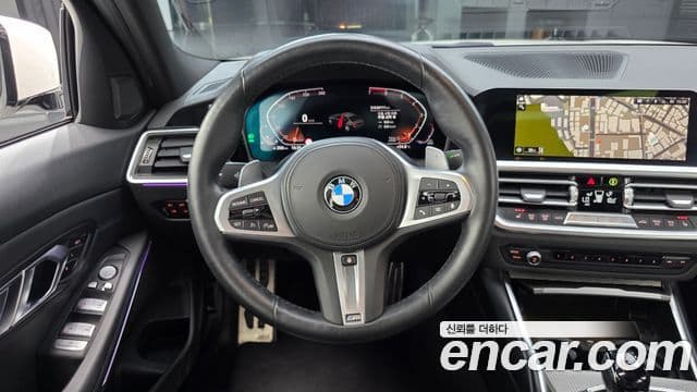 BMW 3 Series 2021 — Фото 13/20