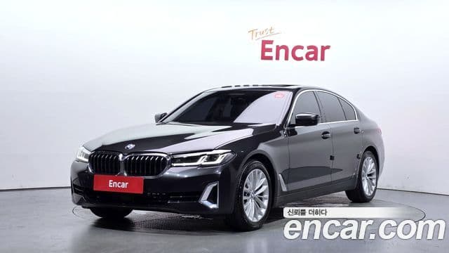 BMW 5 Series 2022 — Şəkil 1/20