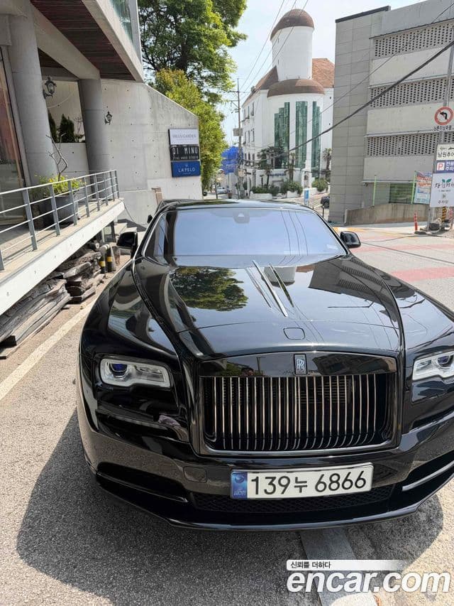 Rolls-Royce Wraith 2021 — Photo 10/13