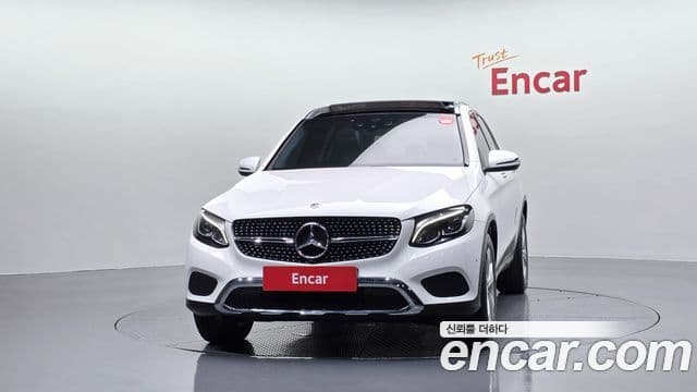 Mercedes-Benz GLC-Class 2018 — Şəkil 3/20