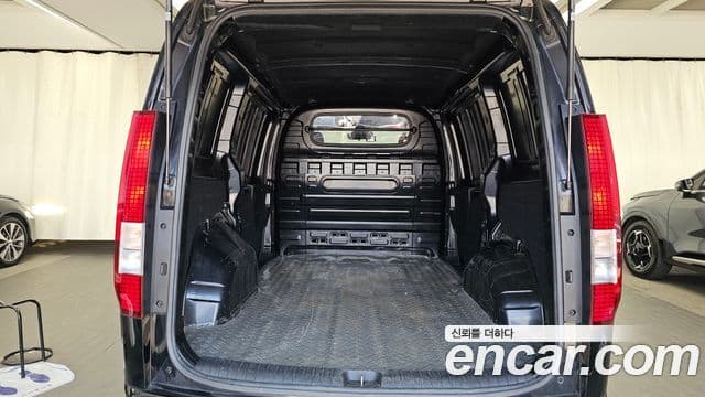 Hyundai Staria 2023 — Şəkil 20/20