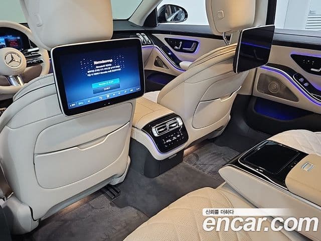 Mercedes-Benz S-Class 2024 — ფოტო 16/20
