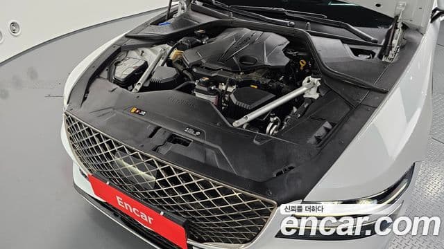 Genesis Electrified G80 2023 — Şəkil 6/20