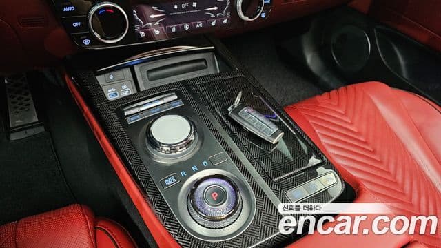 Genesis Electrified G80 2023 — Şəkil 9/20