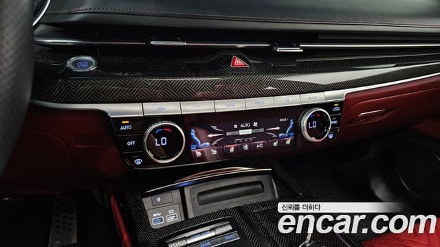 Genesis Electrified G80 2023 — Şəkil 18/20