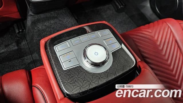 Genesis Electrified G80 2023 — Şəkil 19/20