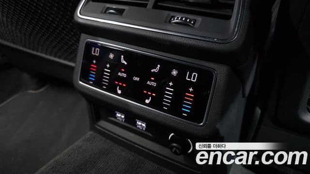 Audi A7 2020 — Photo 7/35