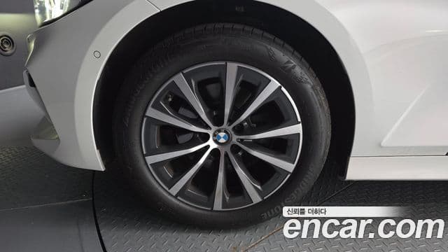 BMW 3 Series 2024 — Şəkil 5/20