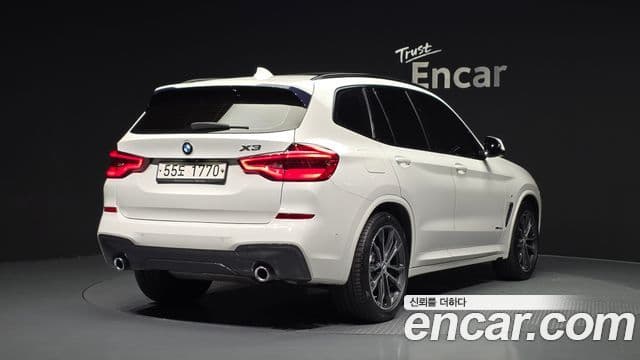 BMW X3 2018 — Şəkil 15/20