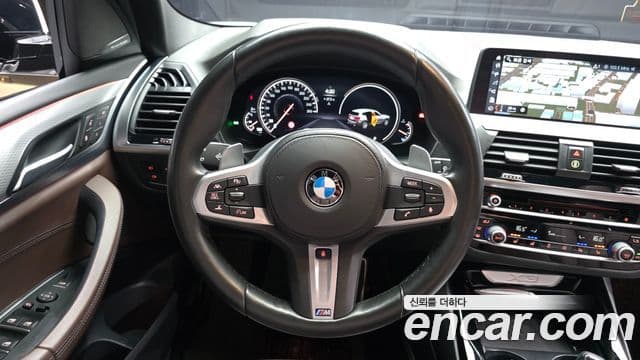 BMW X3 2018 — Şəkil 13/20