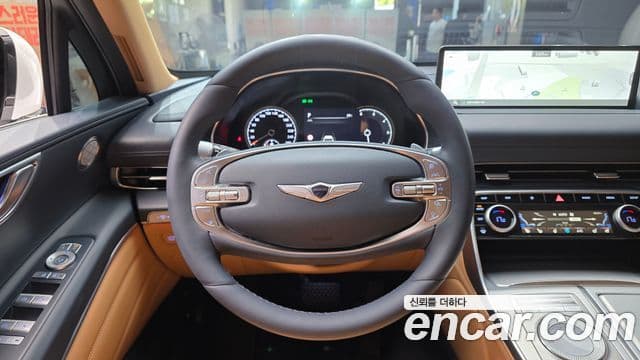 Genesis GV80 2022 — ფოტო 13/20