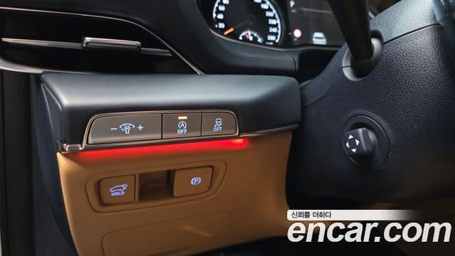 Genesis GV80 2022 — ფოტო 19/20