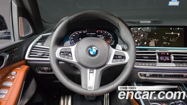 BMW X7 2021 — Şəkil 15/20