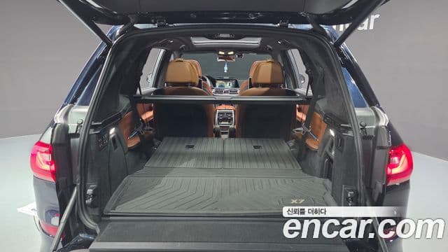 BMW X7 2021 — Şəkil 19/20