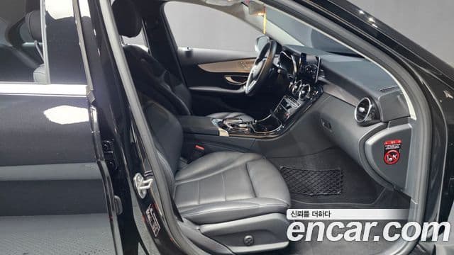 Mercedes-Benz C-Class 2020 — Şəkil 11/20