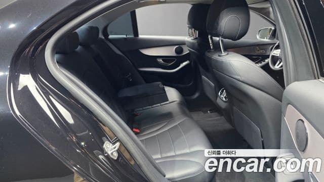 Mercedes-Benz C-Class 2020 — Şəkil 12/20
