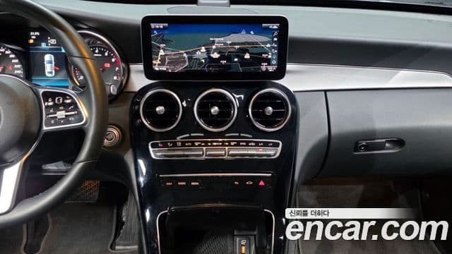 Mercedes-Benz C-Class 2020 — Şəkil 14/20