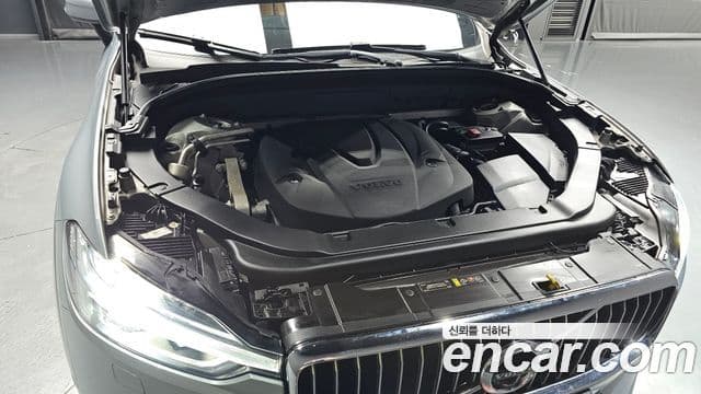 Volvo XC60 2019 — Şəkil 6/20