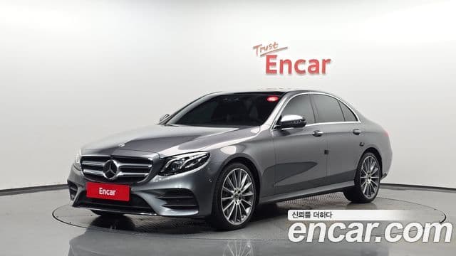 Mercedes-Benz E-Class 2019 — Şəkil 1/20