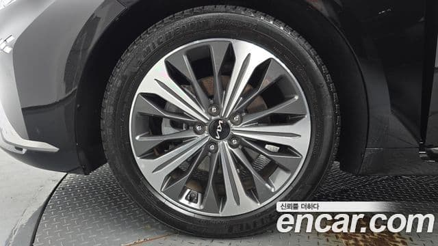 Kia K8 2021 — ფოტო 4/20