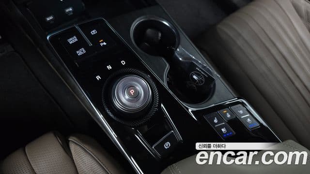 Kia K8 2021 — ფოტო 7/20