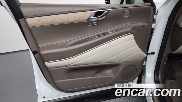 Genesis GV80 2022 — ფოტო 36/36