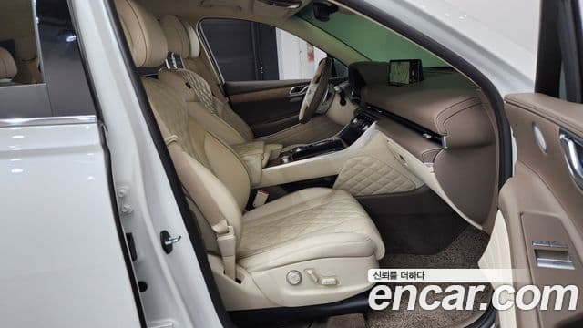 Genesis GV80 2022 — ფოტო 21/36