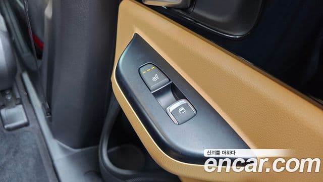 Kia Carnival 2022 — Şəkil 19/20