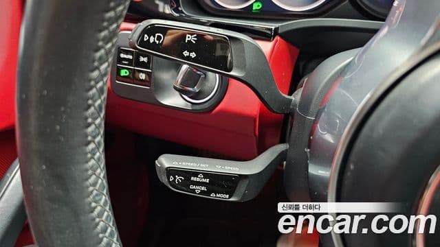Porsche Cayenne 2020 — Photo 24/36