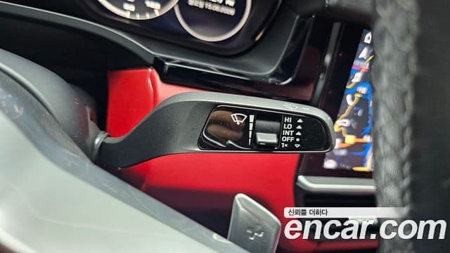 Porsche Cayenne 2020 — Photo 31/36