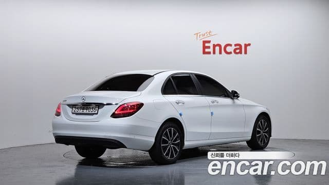 Mercedes-Benz C-Class 2020 — Şəkil 2/20