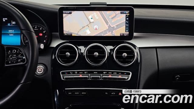 Mercedes-Benz C-Class 2020 — Şəkil 14/20