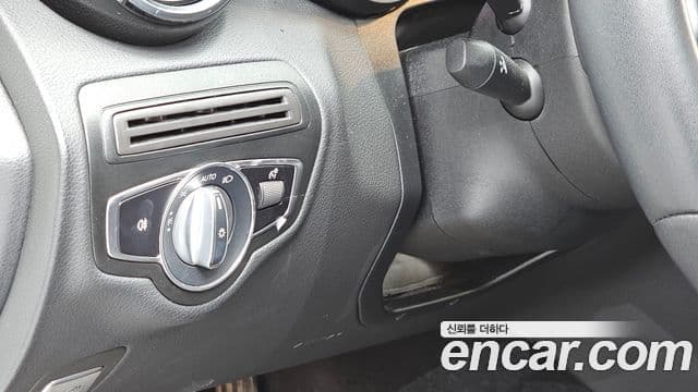 Mercedes-Benz C-Class 2020 — Şəkil 20/20