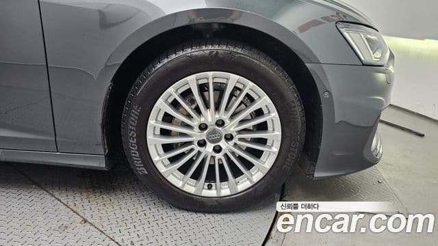 Audi A6 2020 — ფოტო 30/30