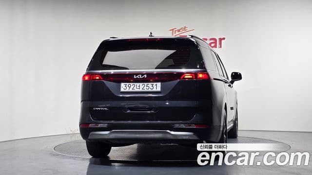 Kia Carnival 2023 — Şəkil 4/20
