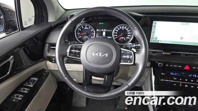 Kia Carnival 2023 — Şəkil 14/20