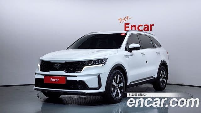 Kia Sorento 2021 — Фото 1/20
