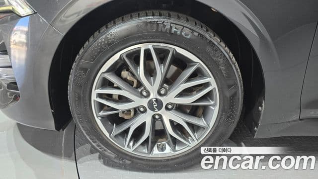 Kia K5 2022 — Şəkil 4/20