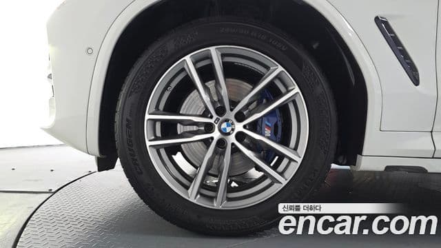 BMW X3 2018 — Фото 5/20