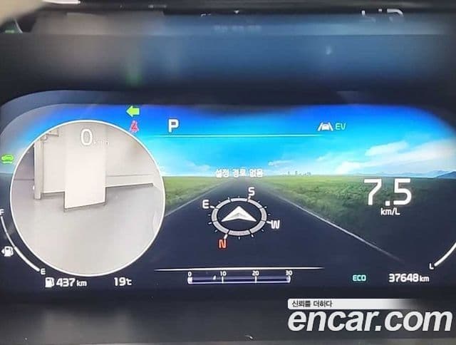 Kia Sorento 2023 — ფოტო 5/18