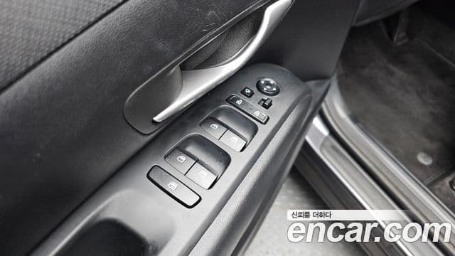 Hyundai Tucson Hybrid 2022 — Photo 21/30